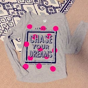 💕 3/$10 Chase your dreams! Justice tee size 8